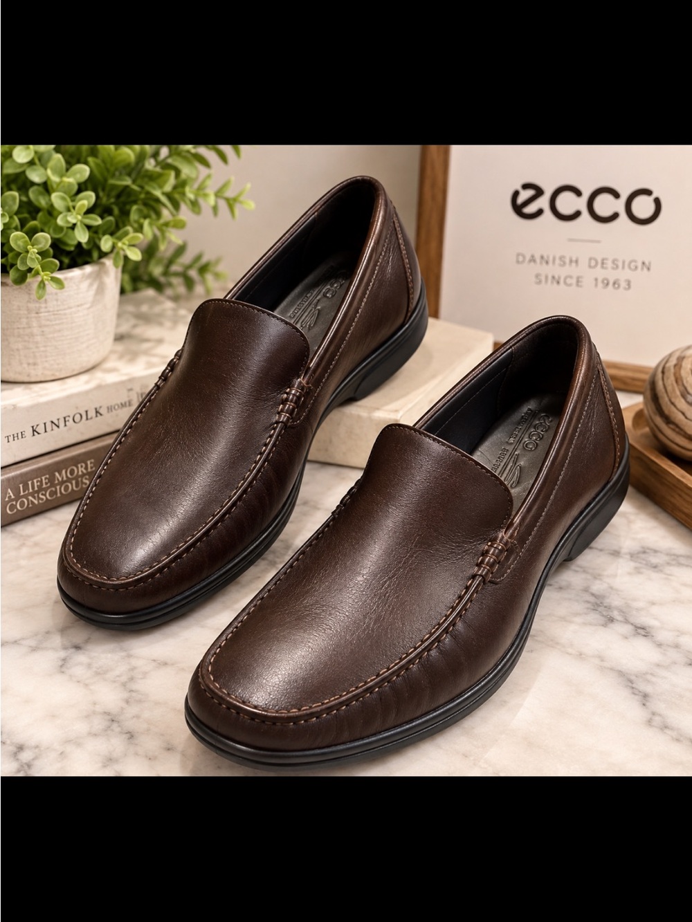 Ecco Men's Loafers in Dark Brown Leather